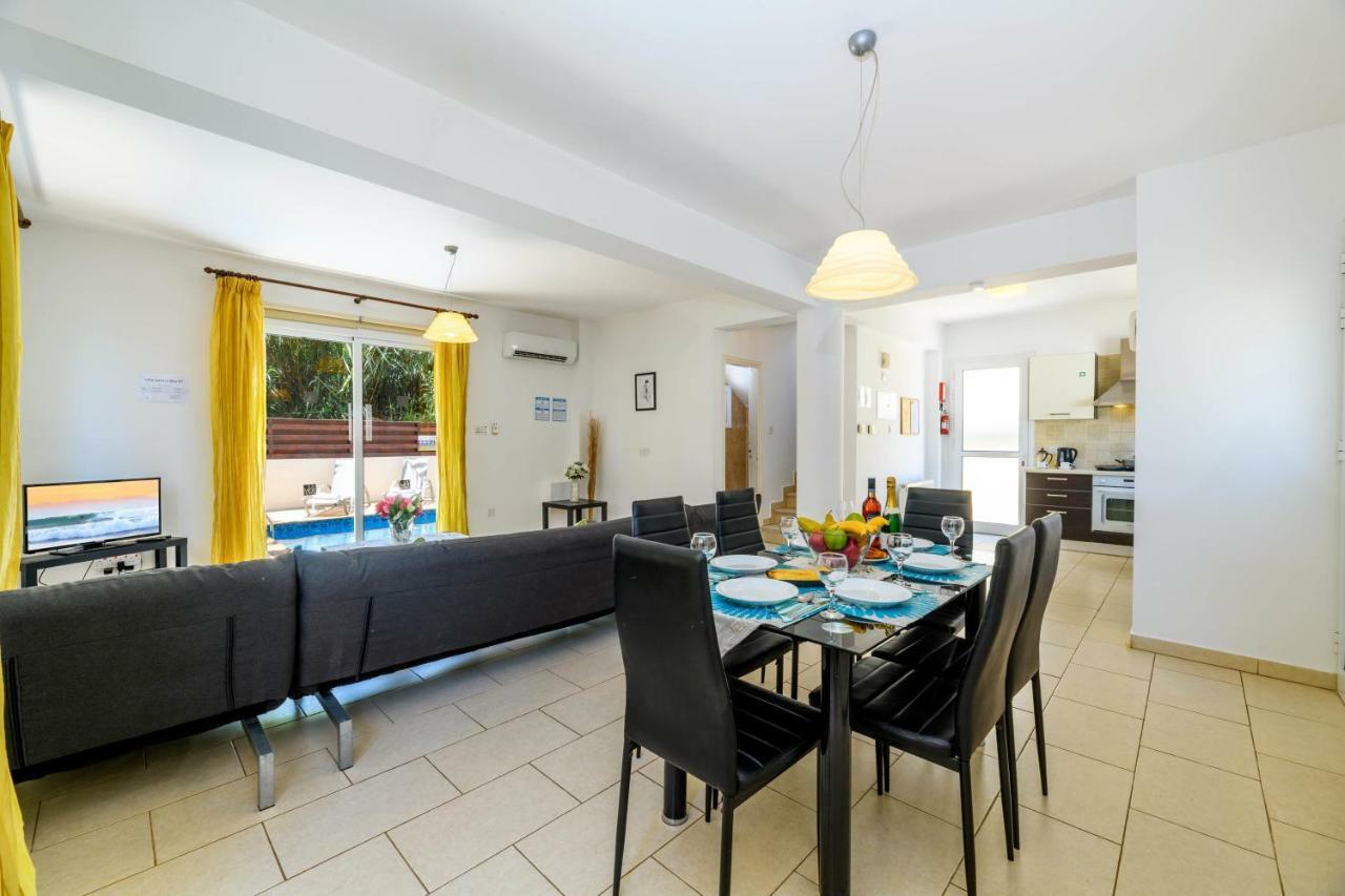 Sirena Bay Villa Pernera Eksteriør billede